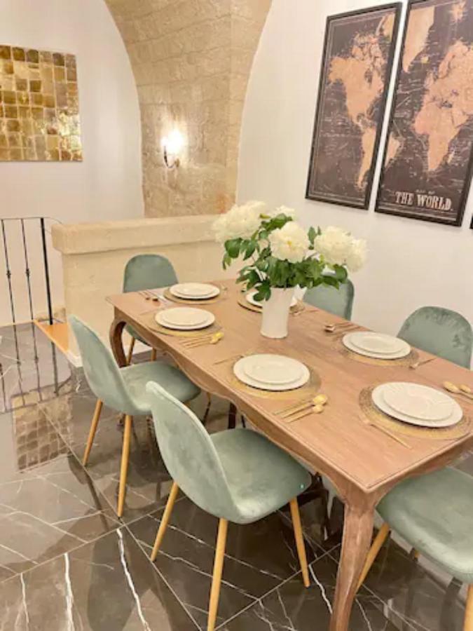 Ferienwohnung The Duchess'S View - New! Luxurious Flat In Historical Centre 115 Sq M, 3Min Walk To Cala Porto Beach And Private Parking Polignano a Mare Exterior foto