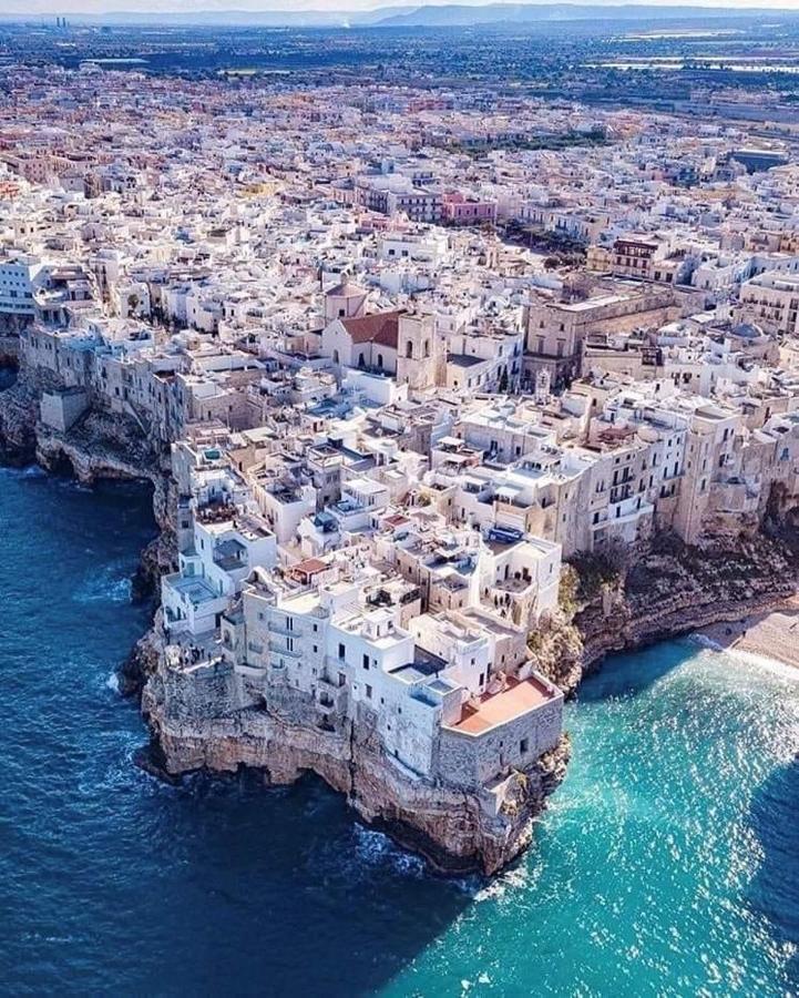 Ferienwohnung The Duchess'S View - New! Luxurious Flat In Historical Centre 115 Sq M, 3Min Walk To Cala Porto Beach And Private Parking Polignano a Mare Exterior foto